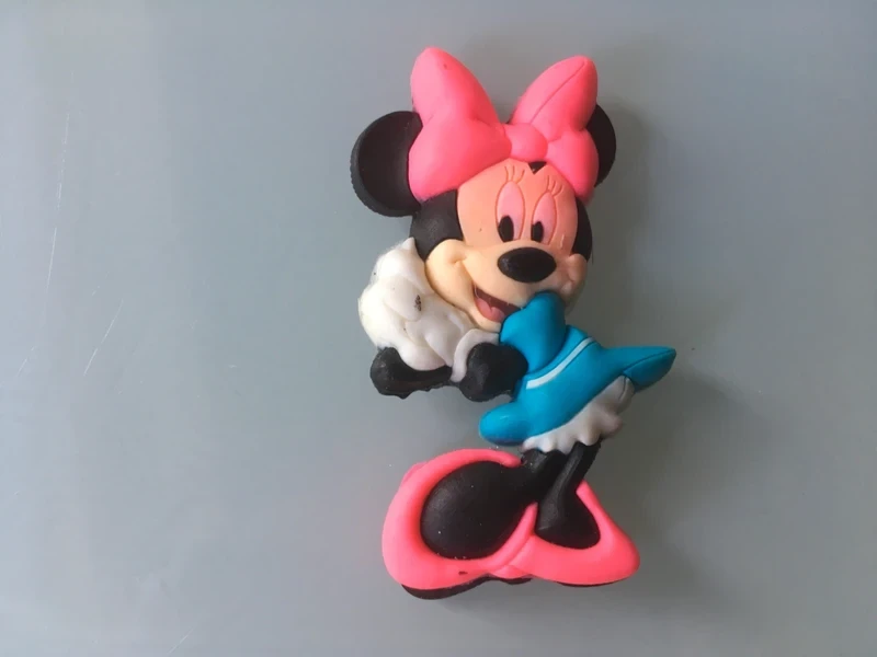 Imán suave Disney Disneyland París: Minnie lazo fluorescente – photo 2